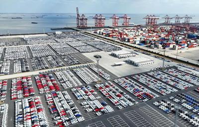 2022年我國貨物貿(mào)易進(jìn)出口總值突破42萬億元，電子商務(wù)驅(qū)動增長7.7%